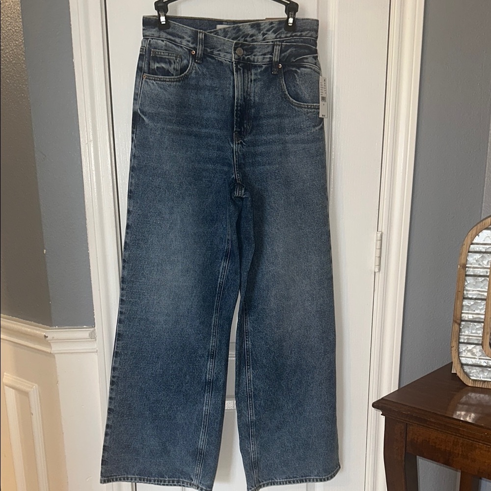 Pacsun women’s high rise wide leg‎ jeans size 28 medium wash